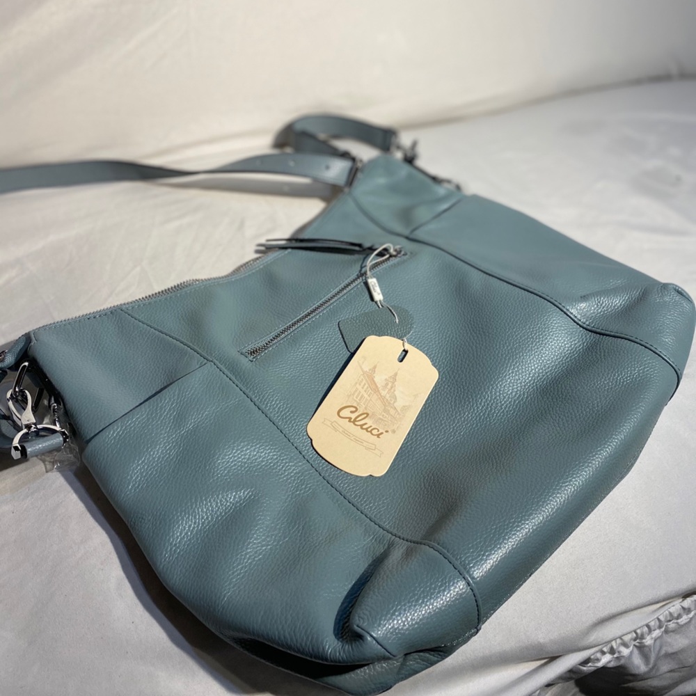 Hand bag